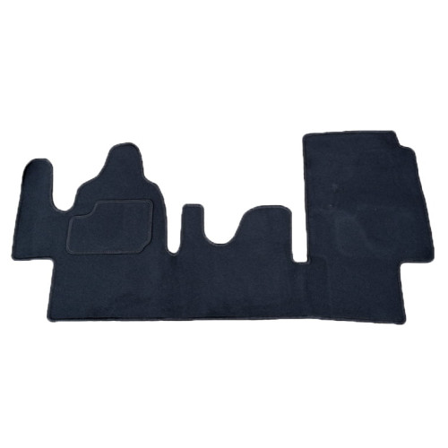 lt_si_sprinter-500x500 Covoare mocheta MERCEDES SPRINTER I W901-W905 1995-2006 cu decupaj pt. schimbator viteza ( MO D0074 ) - imagine 1